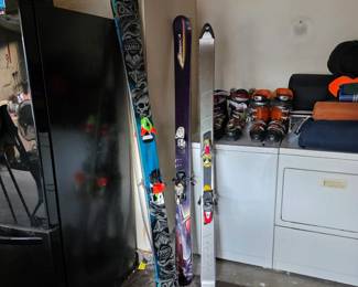 Quality skis with performance bindings