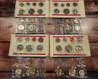 Uncirculated mint coin sets from 1968-1985