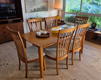 Gorgeous birch wood dining set