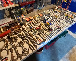 GARAGE/BASEMENT WILL OPEN FROM 8:45-9:45 FRIDAY