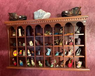 "Just The Right Shoe" Shoes (Boxes at Cashout) 