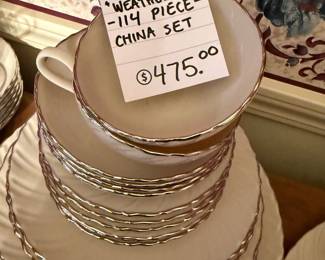 Lenox "Weatherly 114 Piece China Set 