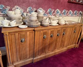 Lenox "Weatherly 114 Piece China Set 