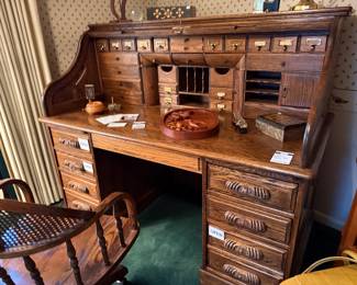 Oak Crest Roll-Top Desk
