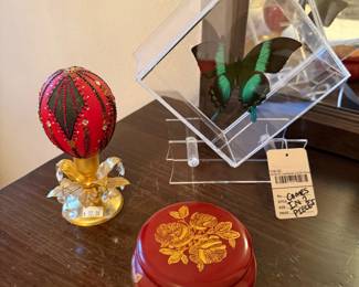 Butterfly Specimen Lucite Stand