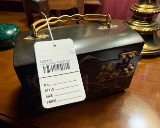 Chinoiseries Trinket Box