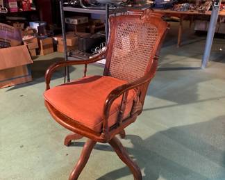 vintage desk chair on wheels
