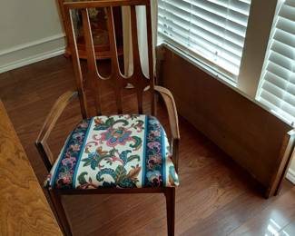 Broyhill brasilia chairs