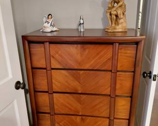 Lane furniture dresser