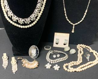 CT336Night Out Costume Jewelry