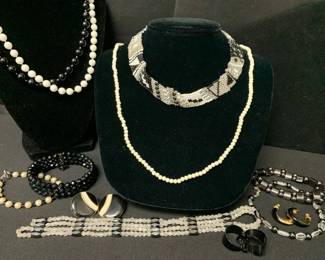 CT349Beaded  Magnetic Costume Jewelry