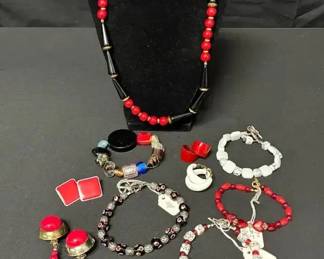 CT249Red, Black  White Jewelry