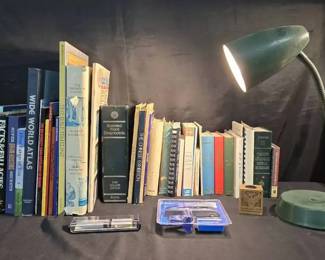 CT375A WellAppointed Office