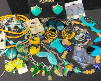 CT314Yellow  Green Costume Jewelry Mystery Lot