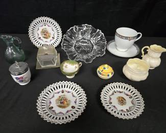 CT172Vintage bits and pieces