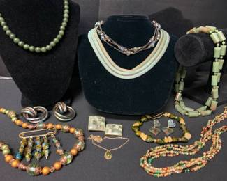 CT355Serene Green Costume Jewelry