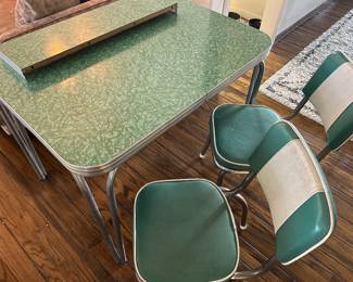 Vintage Kitchen Dinette Set (cracked ice)