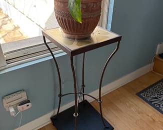 Plant Stand 