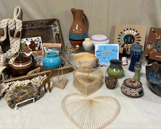 Southwest Pottery Woven Decor  Navajo Sand Art, Vases, Wood  Macrame