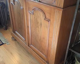 Solid wood buffet cabinet sideboard, carved panel doors, vintage entryway console table, traditional oak storage cabinet, furniture