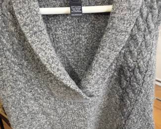Athleta gray marled knit sweater, women's athletic wear
