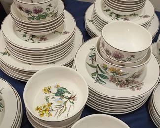 Villeroy & Boch Botanica dinnerware, plates, bowls, and serving pieces