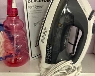 Black + Decker iron