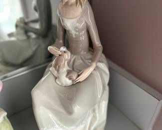 Lladro - retired - large scale - "Girl with Dog"