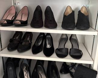 Women's shoes sizes 7 - 7.5M