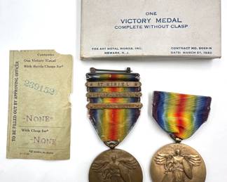 2 World War One United States Victory Medals, One With Original Box Lot #: 22
