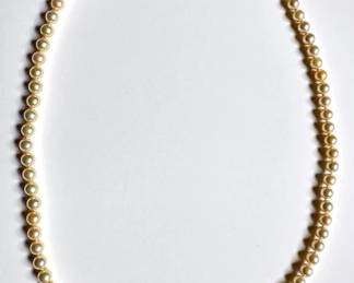 Vintage Genuine Pearl Necklace With 14K Clasp Lot #: 2
