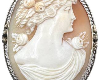 Vintage Cameo Brooch Pin Lot #: 43