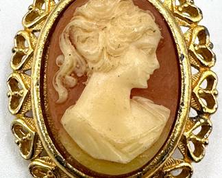 Vintage Cameo Brooch Pin In Gold Tone Frame By PLO Lot #: 44