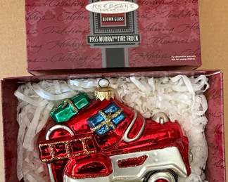 Hallmark Keepsake 1998 1955 Murray Fire Truck Crown Reflections Blown Glass Ornament