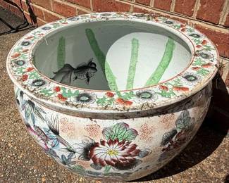 Chinese Export Porcelain Famille Rose Fish Bowl