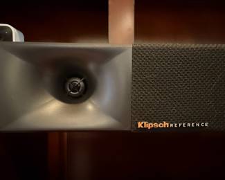 Klipsch Cinema 600 3.1 Soundbar System with Wireless Subwoofer (Model: SUB-10)