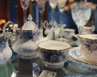 Royal Albert Moonlight Rose Bone China Tea Set (1987)