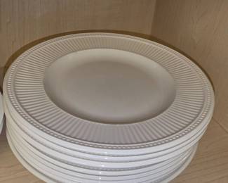 Wedgwood Windsor Dinner Plates Set of 