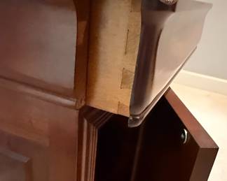 Thomasville Impressions "Martinique" Collection Louis Philippe Style Cherry Wood Bedroom Set