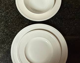 Wedgwood Windsor Bone China Dinnerware Set