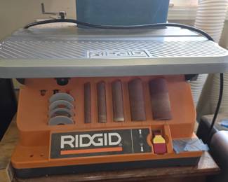 RIDGID EB Oscillating Edge Belt or Spindle Sander