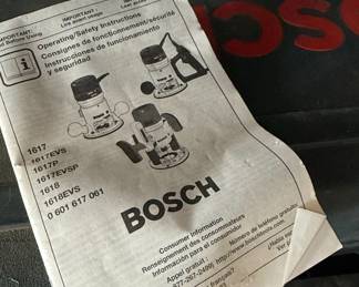 Bosch 1617EVSPK Combination Plunge and Fixed-Base Router Kit