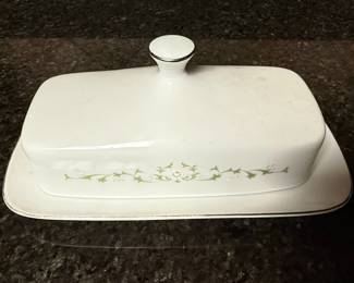 Sheffield Fine China Elegance Pattern 502 Tea Set