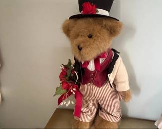 Boyds Bear Sir Reginald Limited Edition Teddy Bear