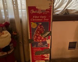 Optic Glow Fiber Optic Christmas Tree by Puleo