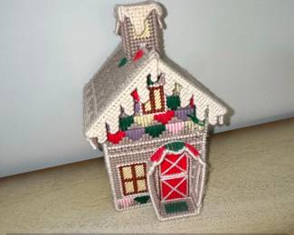 Vintage Plastic Canvas Gingerbread House Tissue Box Cover
