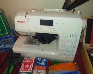 Janome DC1050 sewing machine