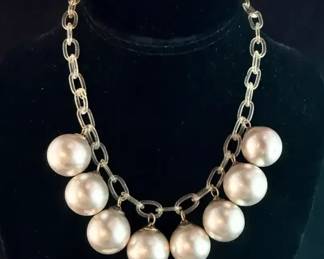 Vintage Faux Pearl Necklace With Clear Acrylic Chain