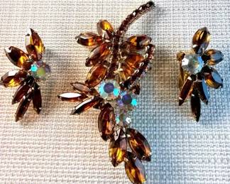 Vintage Amber Rinestone Parure 