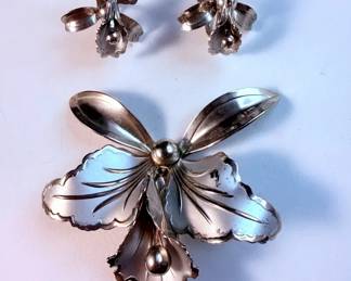 Orchid Flower Silver Tone Statement Brooch  Matching Screwback Earrings 